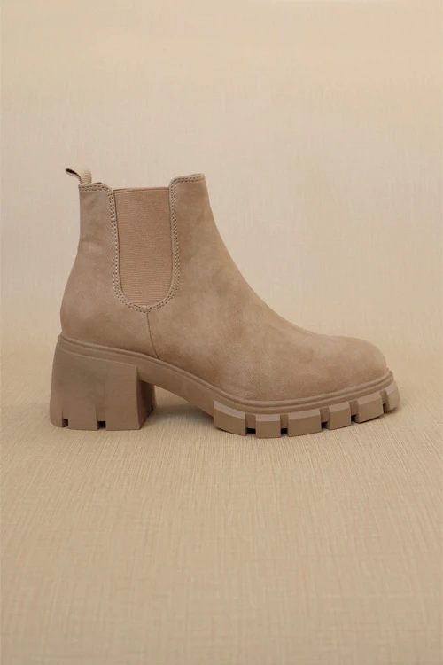 Chelsea Ankle Boots With Lug Sole Chunky Heel-Brown 2 Chelsea Ankle Boots With Lug Sole Chunky Heel-Brown - Image 2