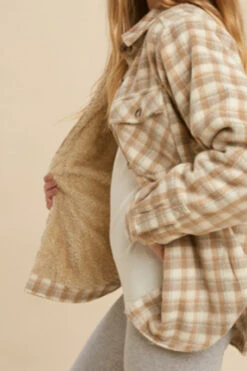 Plaid Sherpa Lined Shirt Jacket Shacket-Taupe And Off White -LumiWear Store plaid sherpa ilk3943 lighttaupe3