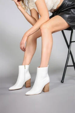 Faux Leather Croc Print High Ankle Boots With Wooden Heel-White Crocodile 5 Faux Leather Croc Print High Ankle Boots With Wooden Heel-White Crocodile -LumiWear Store tory whitecroc3 1